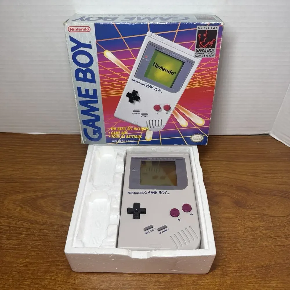 Original Nintendo Game Boy GB DMG-01 1992 with Manual Box & Super Mario Land